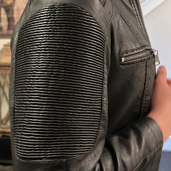 Biker jacket - Picture 12 of 12